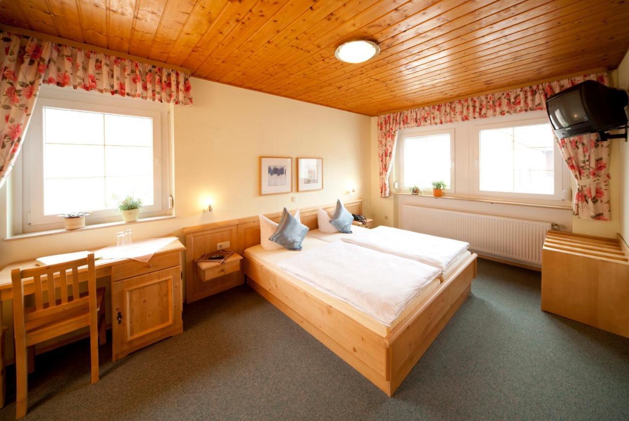 Gasthaus Zur Wolfsschlucht Hotel Sugenheim Eksteriør billede